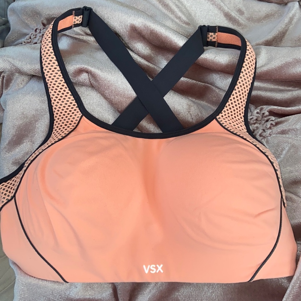 LIKE NEW Victoria’s Secret Sports Bra